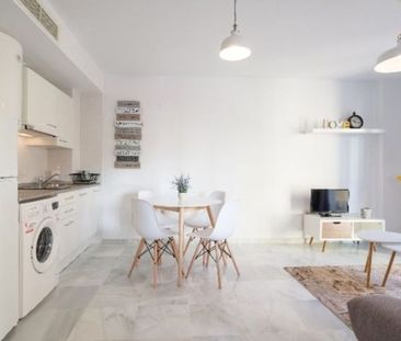 Alquiler de piso en Los Castillejos - La Trinidad - Photo 1