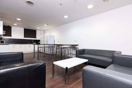 Classic Ensuite - Photo 2