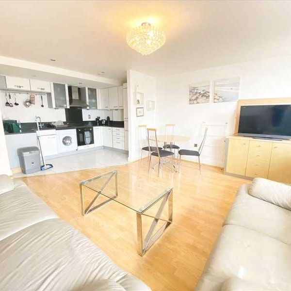 Mercury House, Heathcroft, Ealing, W5 - Photo 1