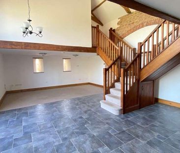 Brinkmarsh Lane, Falfield, Wotton-under-edge, Gloucestershire, GL12 - Photo 2