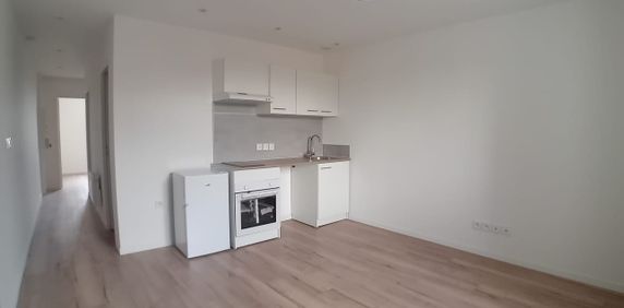 Location Appartement 2 pièces 34m² - Photo 2