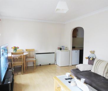 Hill Lane, Southampton - Photo 1