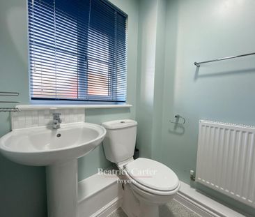 2 bedroom semi-detached house to rent - Photo 5