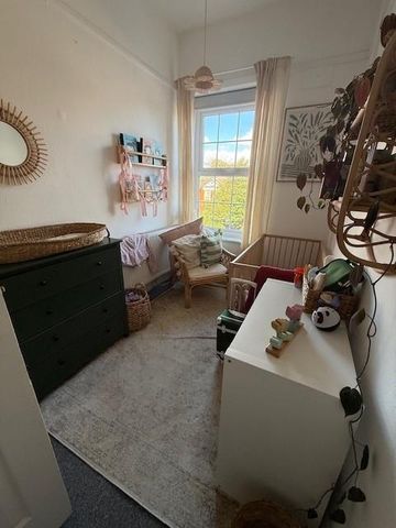 3 bedroom maisonette to rent - Photo 2