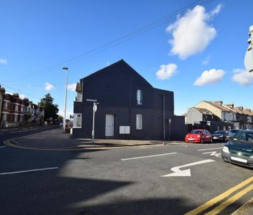 1 bedroom apartment to rent - Photo 6