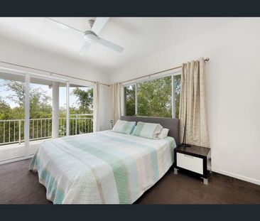 17 Belfa Place, Noosa Heads, Qld 4567 - Photo 4