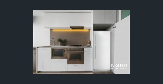 Fully Furniture - 2 Bedroom Apartment Opposite Queen Victoria Market - Photo 1