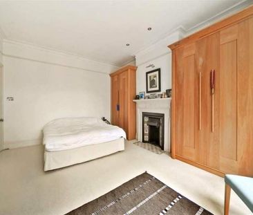 Room in a Shared Flat, Harts Lane, IG11 - Photo 5