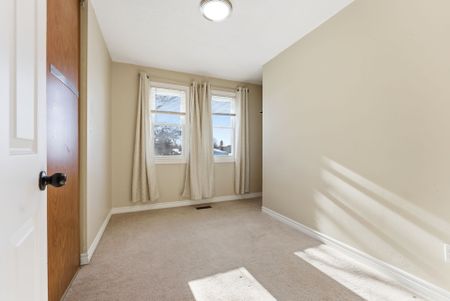 For Lease - 27 Morris Drive, Belleville, Ontario - Photo 3