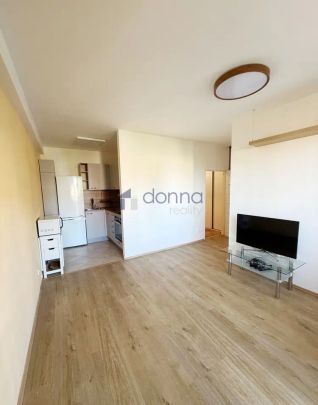 Pronájem bytu 2+kk/B, 32 m - Fotografie 1