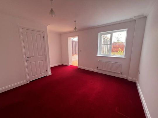 2 bedroom semi-detached house to rent - Photo 1