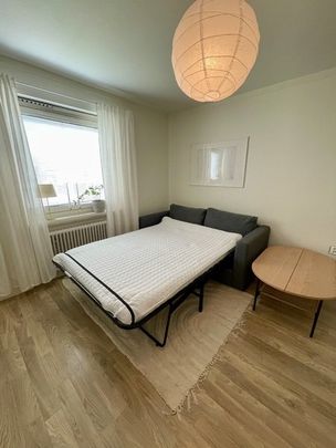 Ritorpsvägen, Solna - Photo 1