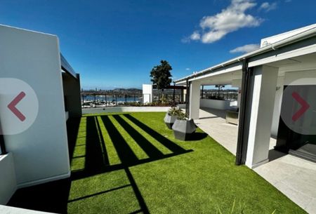 Varsity Lakes - Photo 5