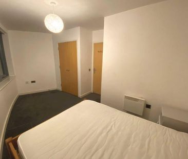 1 bedroom flat to rent - Photo 6