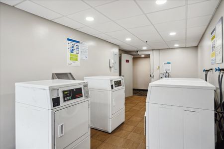Highland Village - 2 Bedroom - Photo 5