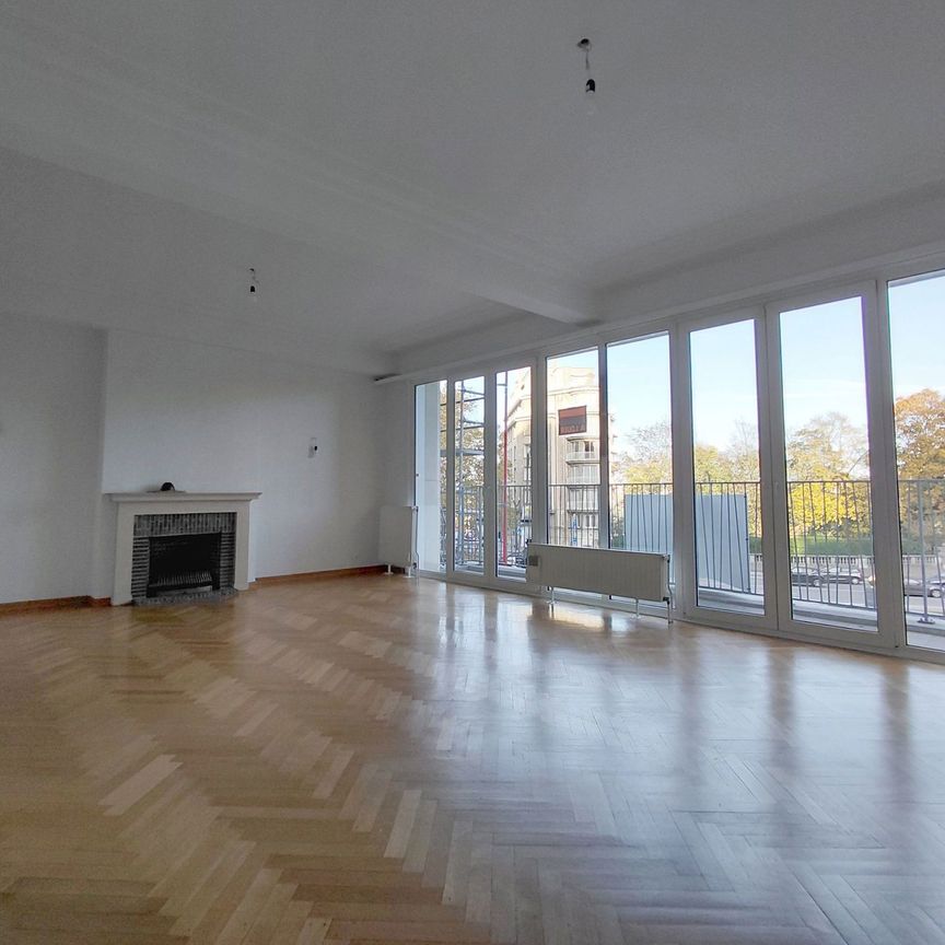 Appartement te huur - Photo 1