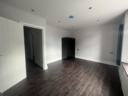 3 bedroom maisonette to rent - Photo 1