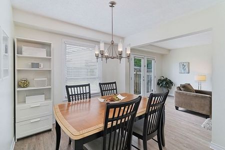 For Lease - 4302 Shelby Crescent, Mississauga, Ontario - Photo 5