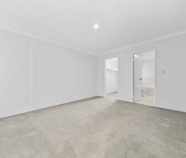 Spacious 4 Bedroom Family Home in Convenient Bertram Location - Photo 6