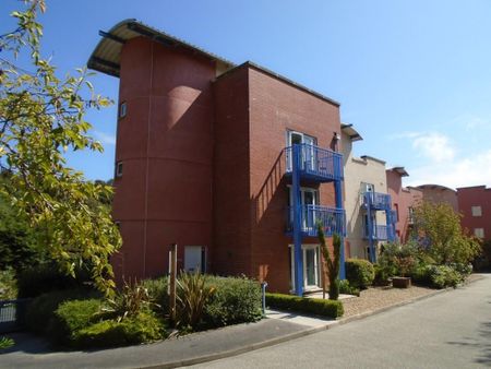 2 bedroom apartment to rent - Photo 3