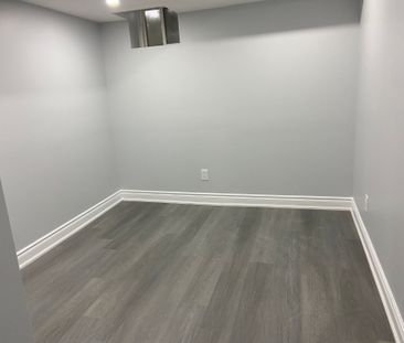 For Lease - 3 Talence Drive, Hamilton, Ontario - Photo 5