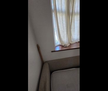 Room in a Shared House, Pasteur Gardens, N18 - Photo 1