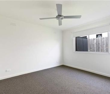 TWO BEDROOM | LOW MAINTENANCE | GREAT LOCATION - Photo 2