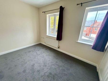 Lord Fielding Close, OX16 - Photo 2