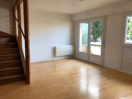 Appartement 4 pièces – 85 m² environ à Noyal-sur-Vilaine (ref : G75754) - Photo 2