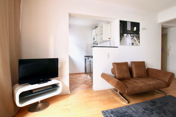 Stilvoll möbliertes Apartment im Herzen von Köln - Photo 1