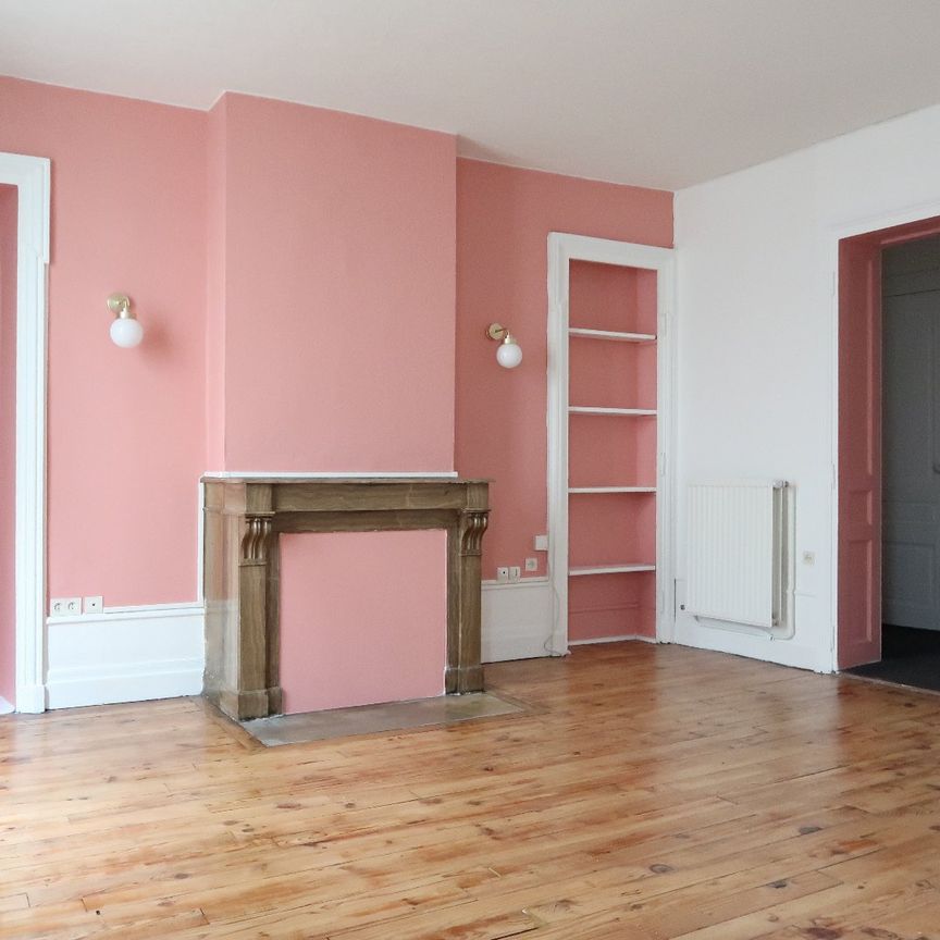 Location Appartement 3 pièces 71m² ST ETIENNE 42000 - Photo 1