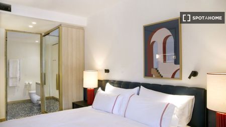 1 room luxury Apartment for rent in Barcelona, Spain - Photo 5