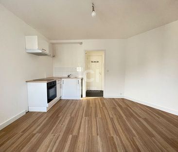 Location Appartement 2 pièces 30m² - Photo 3