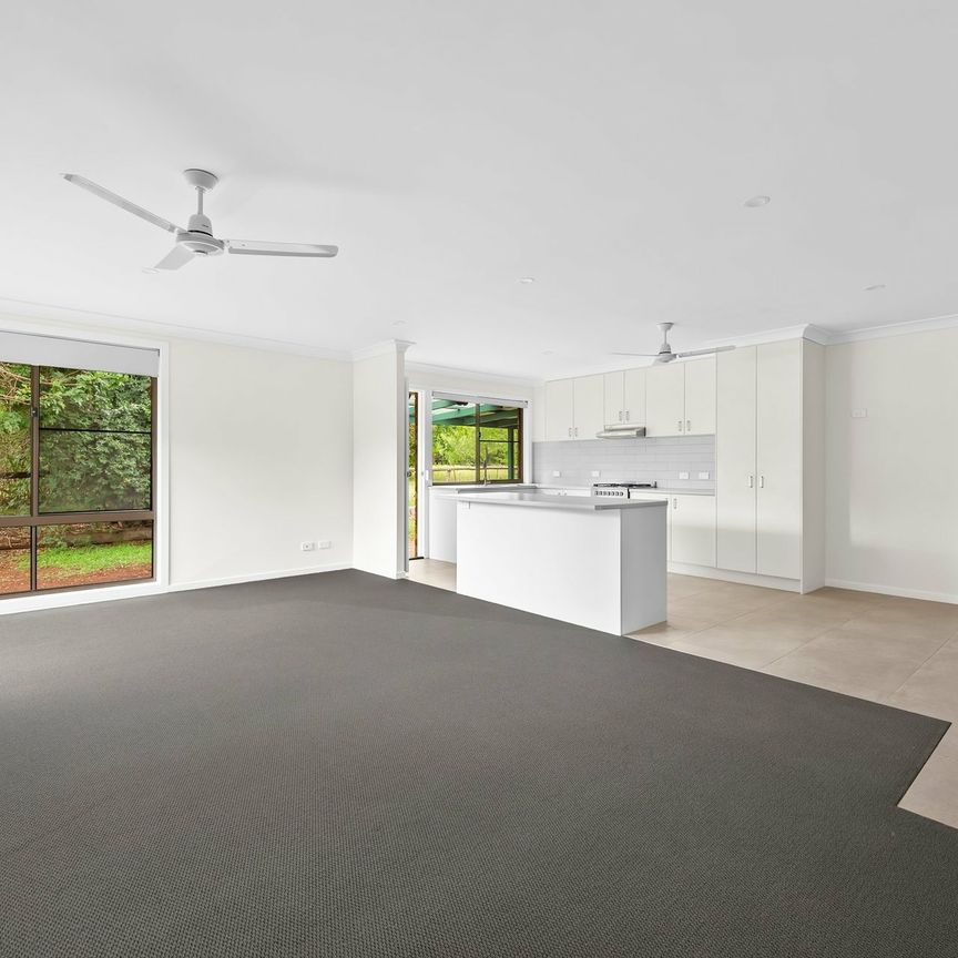 10609 New England Highway, HIGHFIELDS - Photo 1