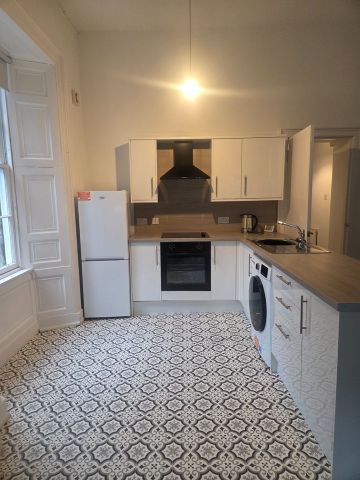 2 Bed Flat, Leith Walk, EH6 - Photo 3