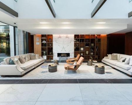 3 bedroom apartment to rent - Photo 4