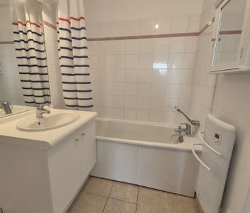 Location Appartement 2 pièces 39m² BETHUNE 62400 - Photo 5