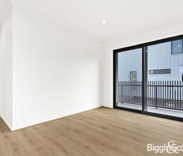 Altona North - Photo 4