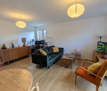 2 Bed Flat, Stainsbury Street, E2 - Photo 1