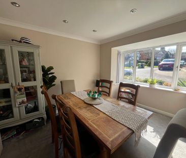 4 bedroom detached house to rent - Photo 4