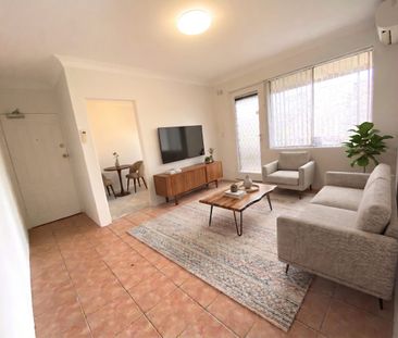 CONVENIENCE & LOCATION - Photo 1