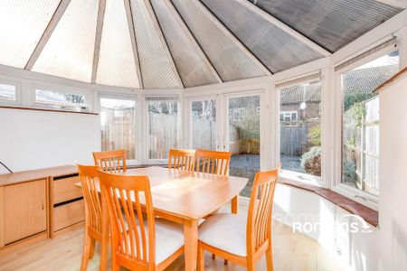 3 bedroom terraced house to rent - Photo 3