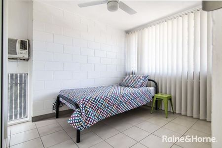 2 BEDROOM UNIT MACKAY - Photo 4