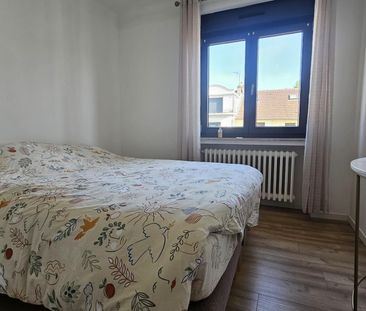 Location Appartement 5 pièces 80m² LONGEVILLE LES METZ 57050 - Photo 3
