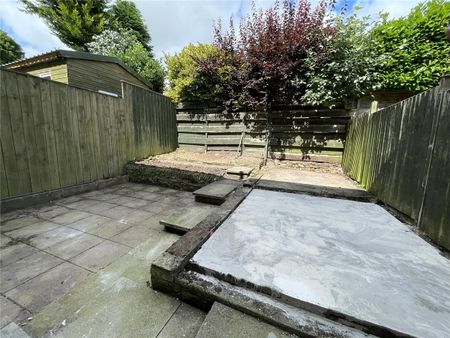 Available now, 39 Church Street is a delightful, two bedroomed mid terraced property, nestled within the peaceful village of Emley. - Photo 5