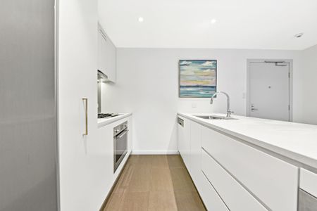 Modern Apartment in the Heart of Wentworth Point CBD - Photo 5