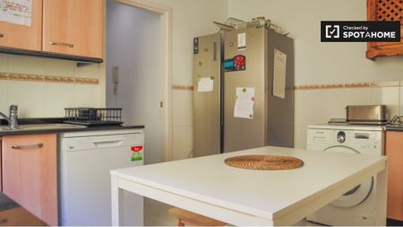 madrid, Community of Madrid 28006 - Photo 5