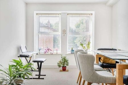 Juniper Court, Abingdon, OX14 - Photo 2