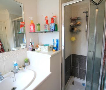 6 bedroom detached house to rent - Photo 6