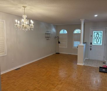 For Lease - 146 Hollywood Hill Circle, Vaughan, Ontario - Photo 6